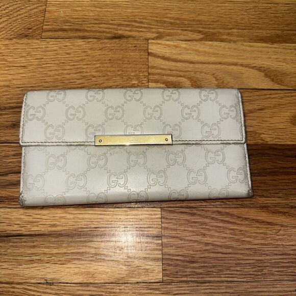 AUTH GUCCI GUCCISSIMA IVORY LEATHER GG-LOGO LONG BI-FOLD WALLET/CLUTCH- ITALY-EX - Picture 1 of 9